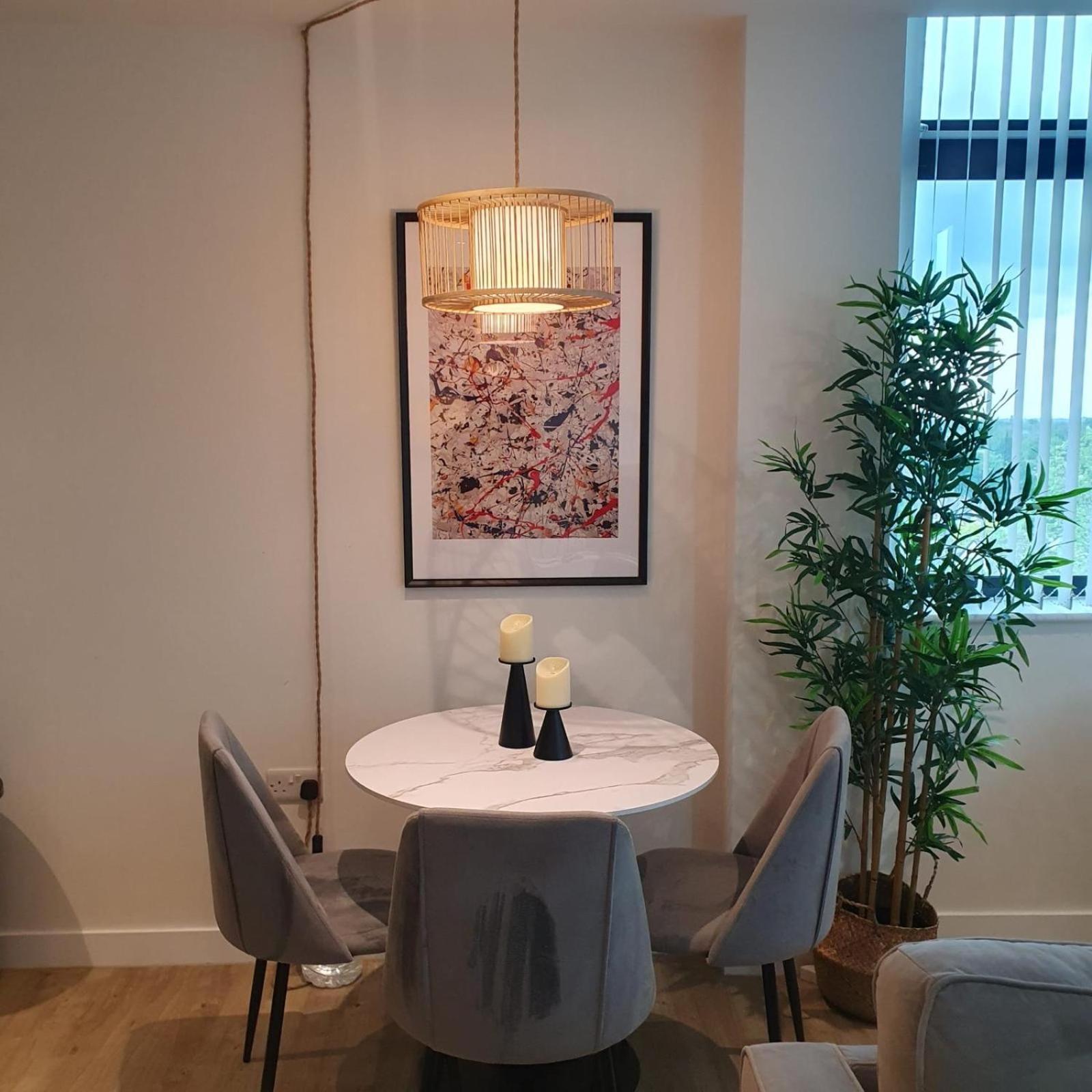 Lovely 1 Bed Apartment - Old Trafford 曼彻斯特 外观 照片